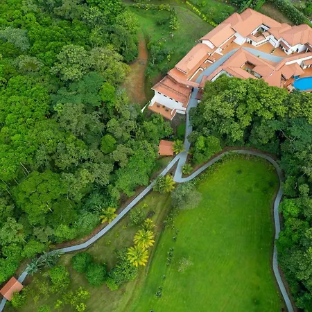 Serenity Hotel & Villas